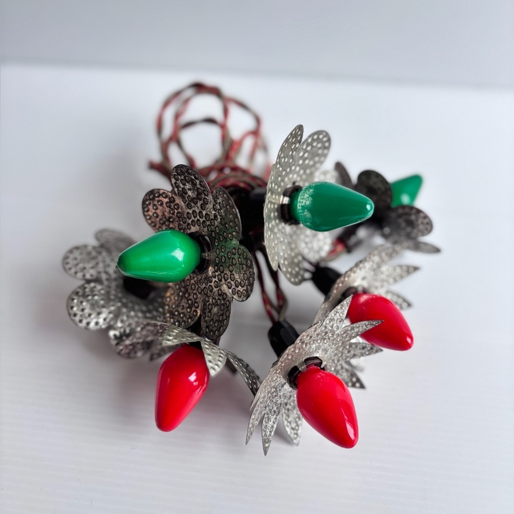 Vintage Christmas Lights Red Green Bulbs 110" with Metal Reflectors